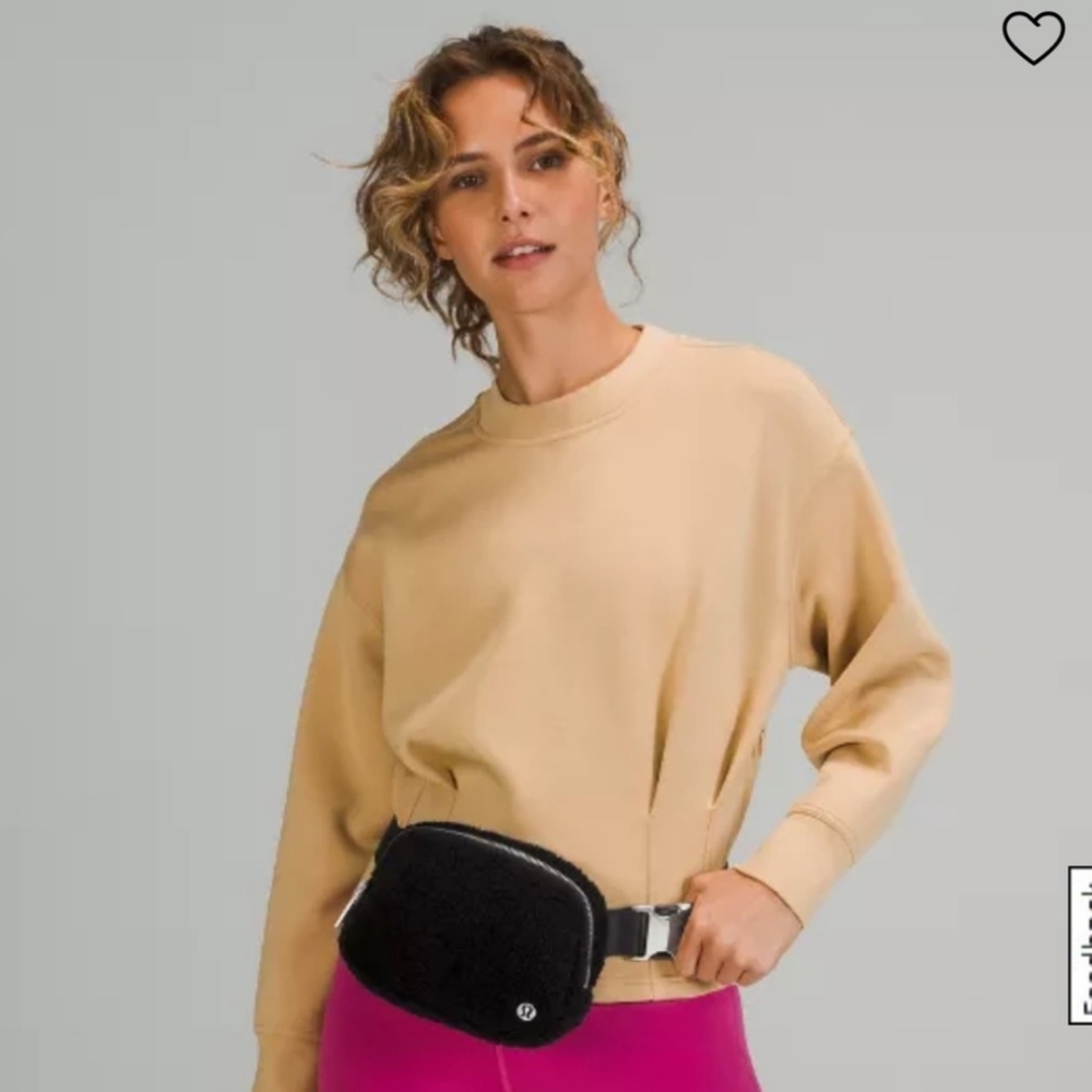 NWT fleece Lululemon belt bag